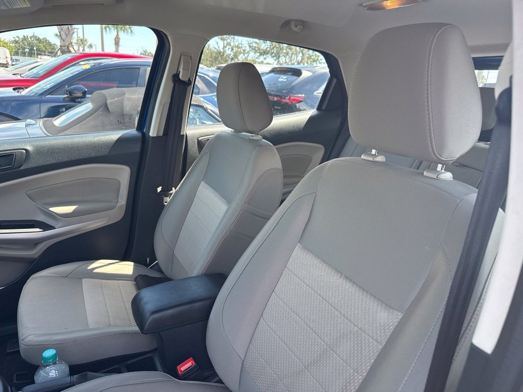 Used 2020 Ford EcoSport S FWD image 3
