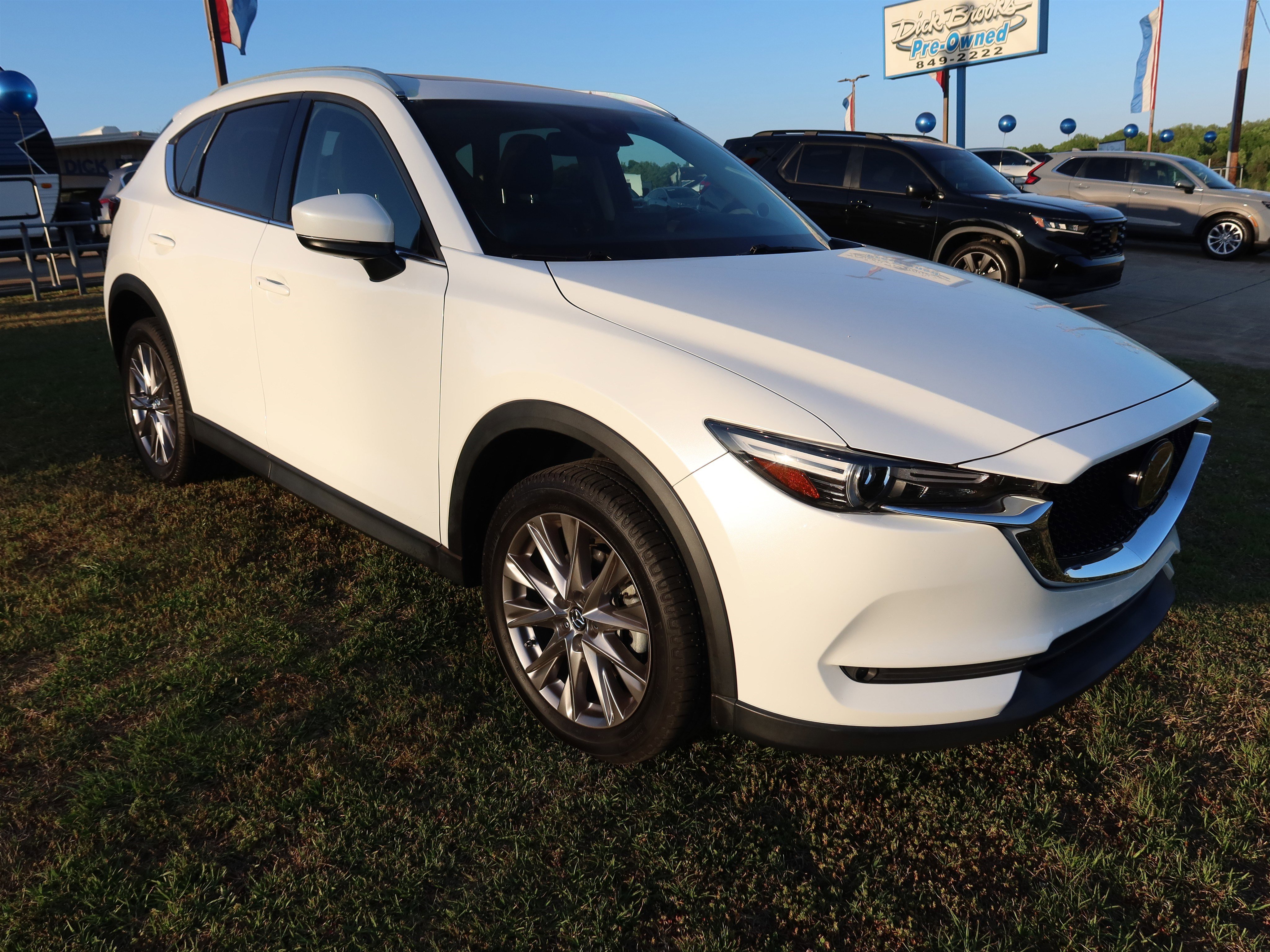 Used 2020 MAZDA CX-5 Grand Touring Reserve AWD/4WD image 2