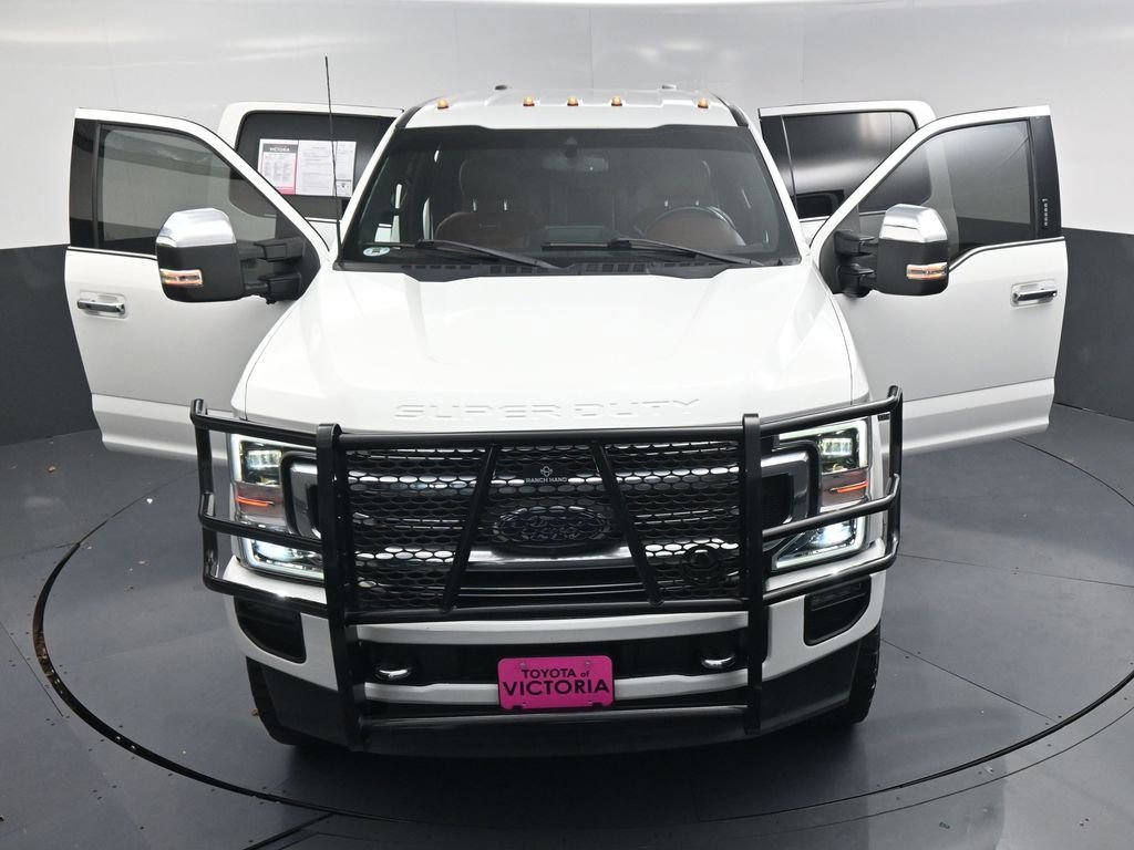 Used 2022 Ford F250 Platinum w/ FX4 Off-Road Package image 26