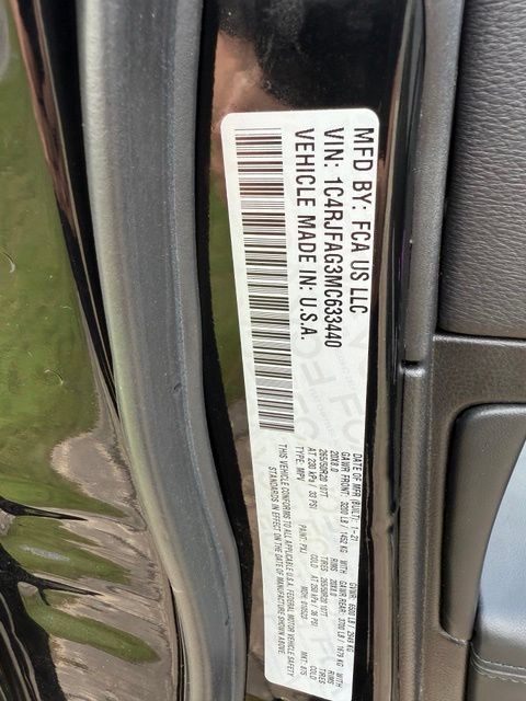 Used 2021 Jeep Grand Cherokee Laredo X AWD/4WD image 26