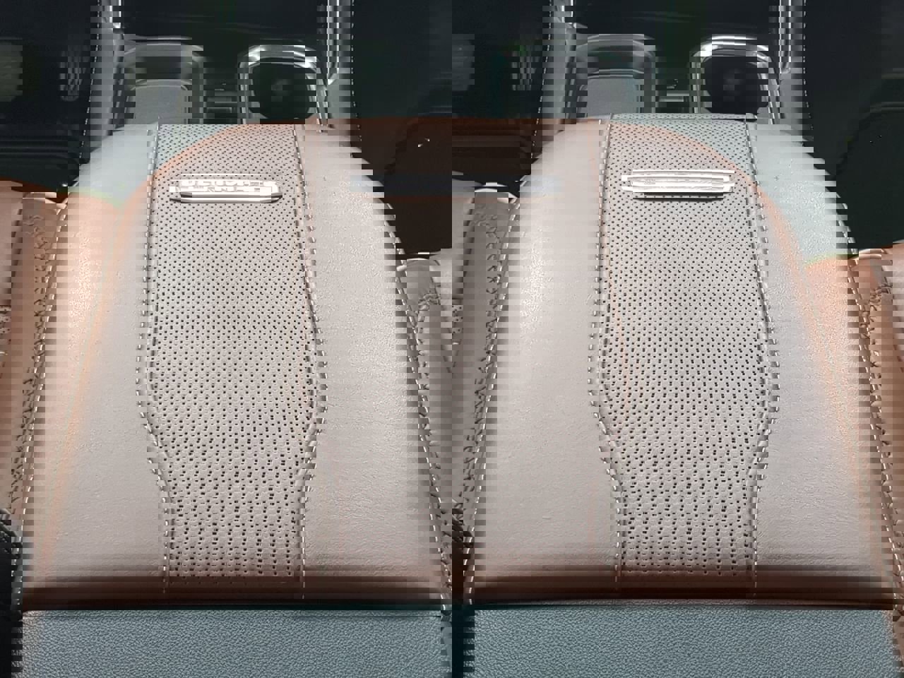 Used 2024 GMC Sierra 2500 Denali Ultimate image 19