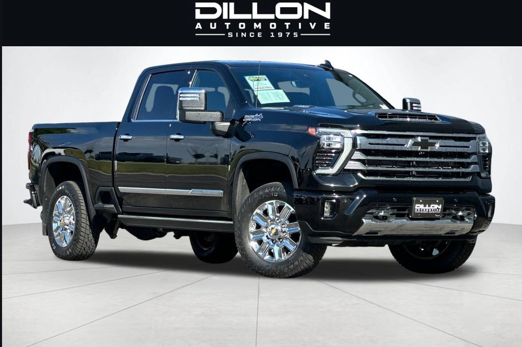 Used 2024 Chevrolet Silverado 2500 High Country w/ High Country Premium Package AWD/4WD image 1