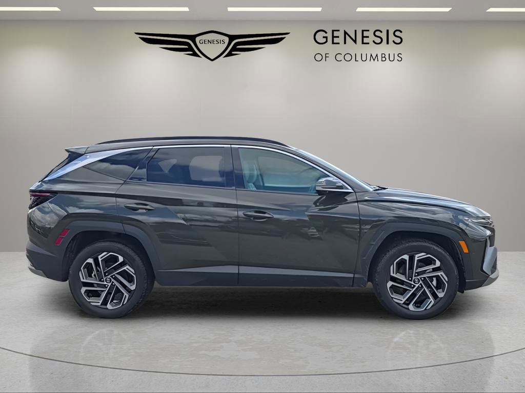 Used 2025 Hyundai Tucson Limited AWD/4WD image 7
