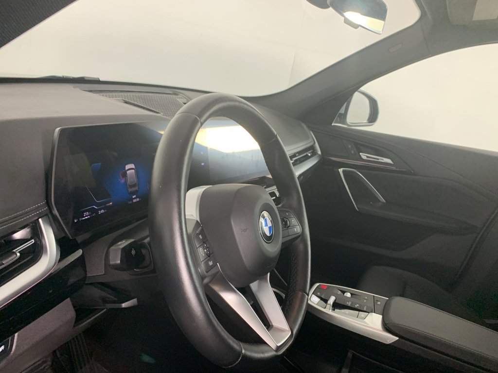 Used 2024 BMW X1 xDrive28i image 8