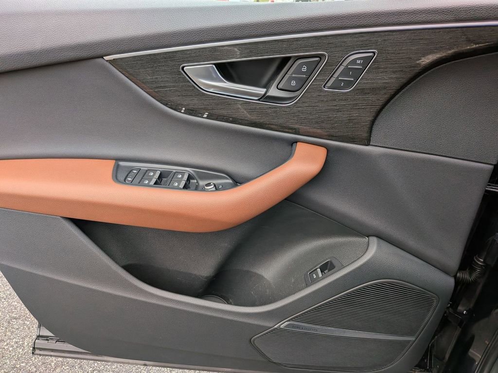 Used 2021 Audi Q7 2.0T Premium Plus image 9