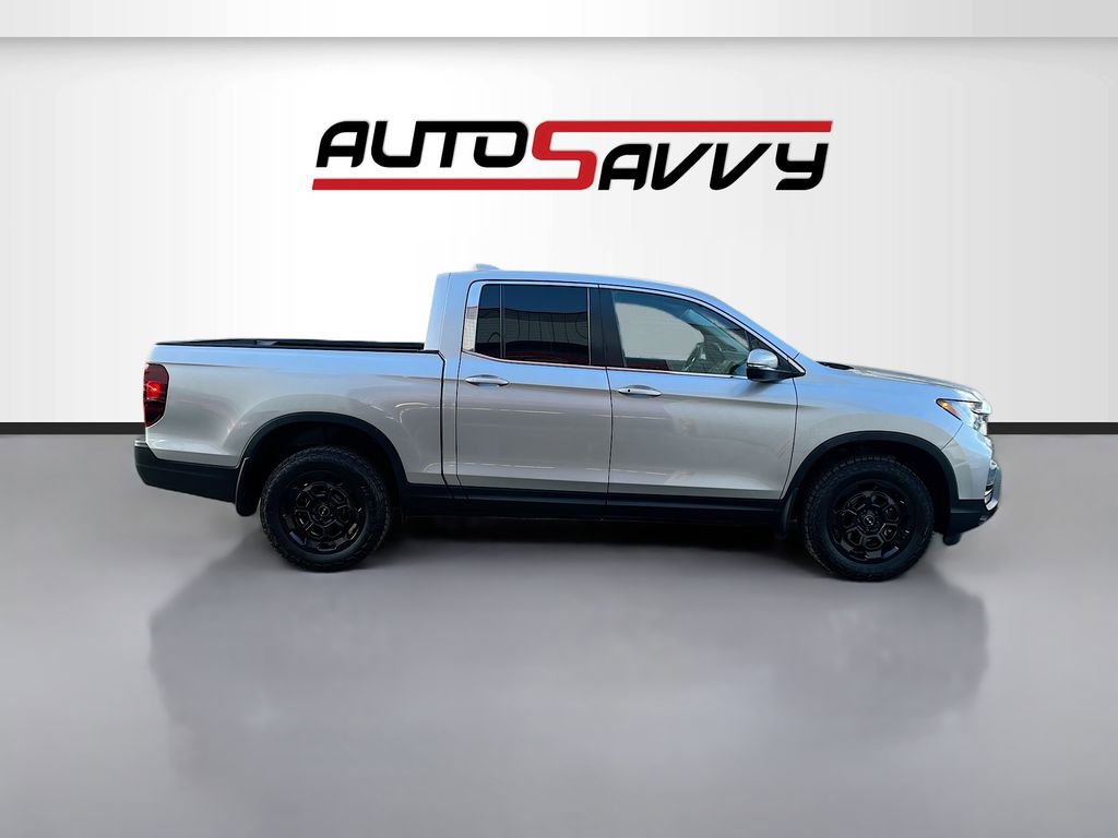 Used 2025 Honda Ridgeline RTL+ image 8