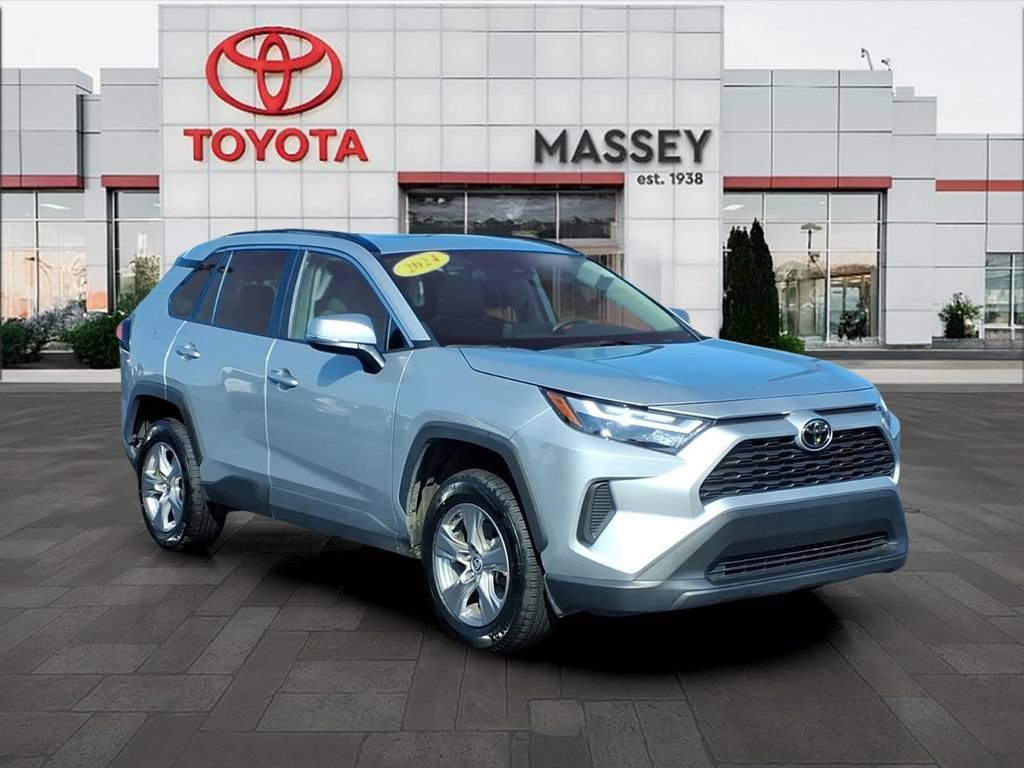 Used 2024 Toyota RAV4 XLE w/ Convenience Package