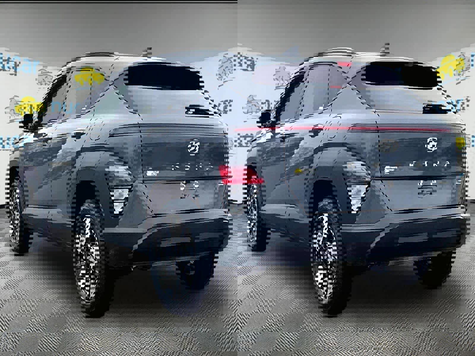 Used 2025 Hyundai Kona SEL AWD/4WD image 4