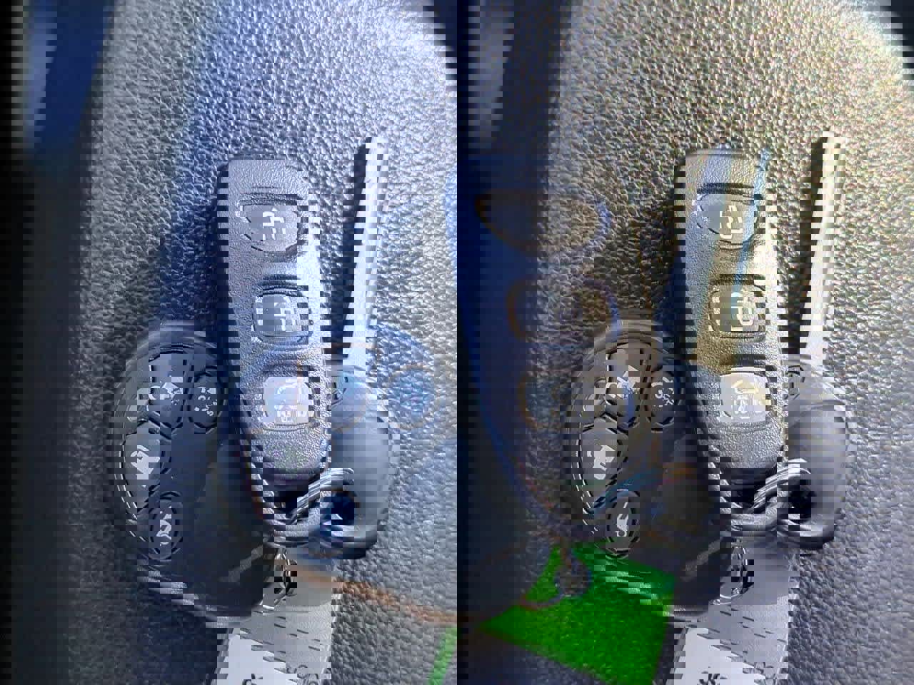 Used 2017 Hyundai Elantra GT image 30