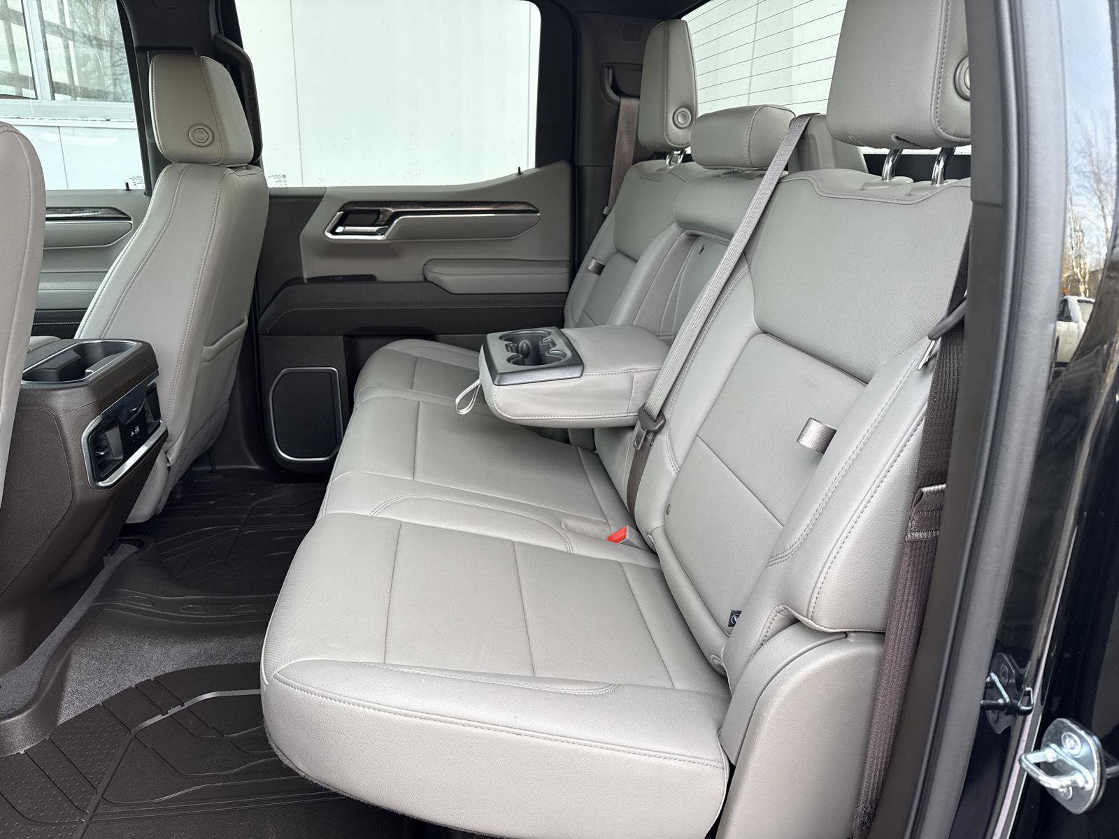 Used 2023 Chevrolet Silverado 1500 LTZ w/ Z71 Off-Road Package image 12