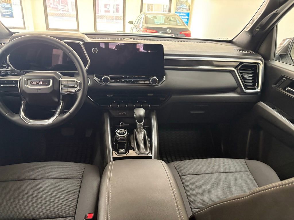 Used 2024 GMC Canyon Elevation w/ Convenience Package image 16