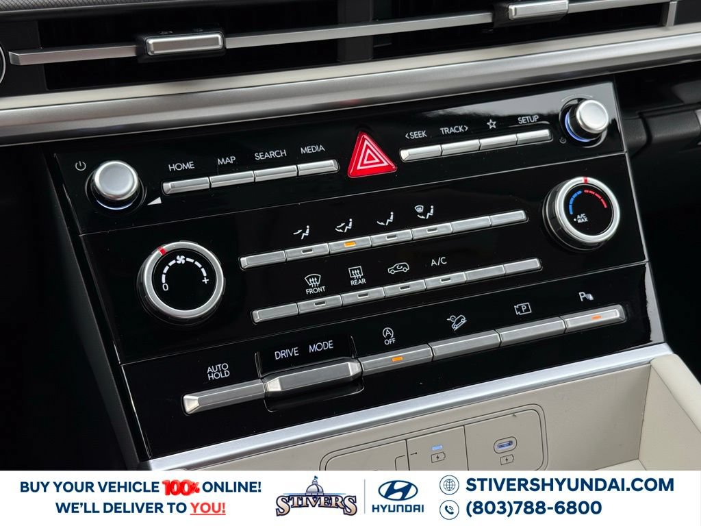 Used 2026 Hyundai Santa Fe SE FWD image 30