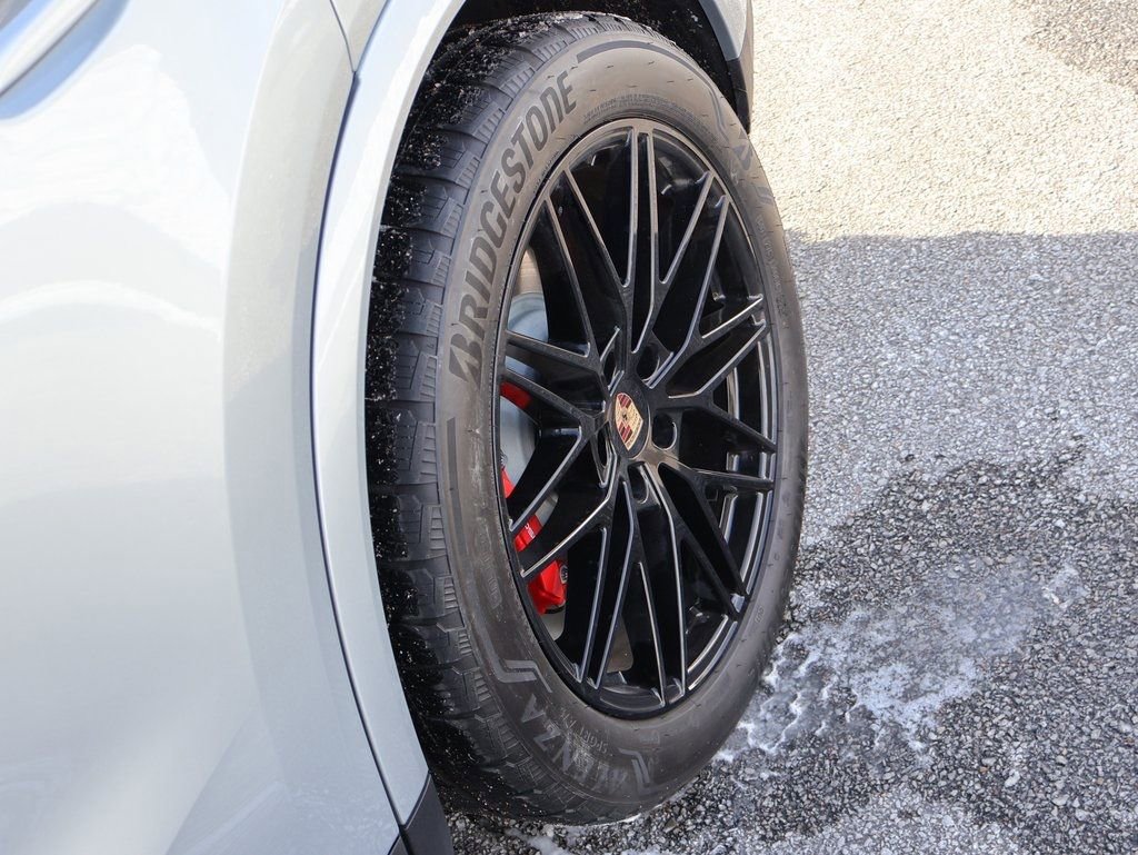 Certified 2026 Porsche Cayenne S AWD/4WD image 36