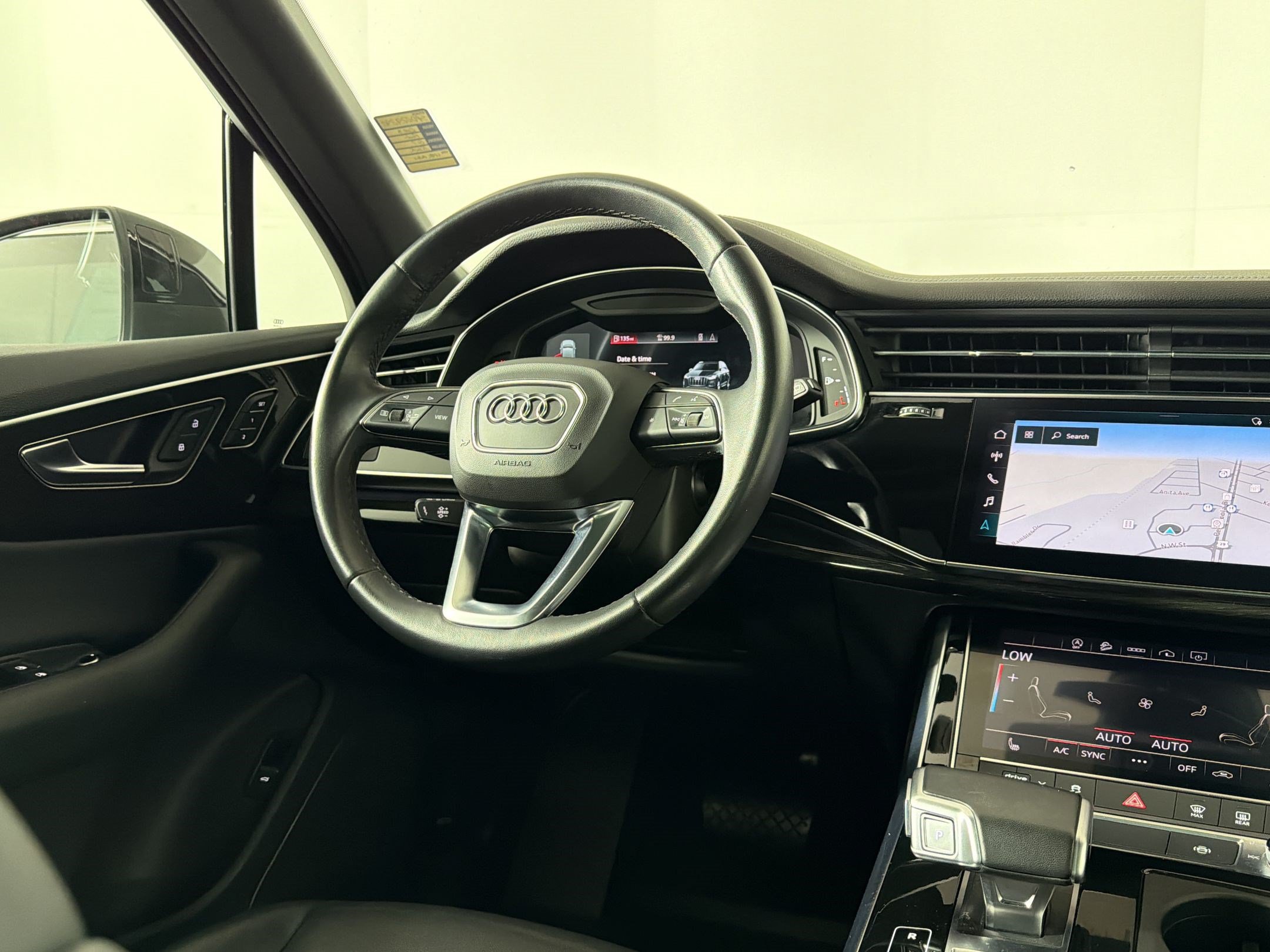 Certified 2023 Audi Q7 2.0T Premium w/ Convenience Package AWD/4WD image 28