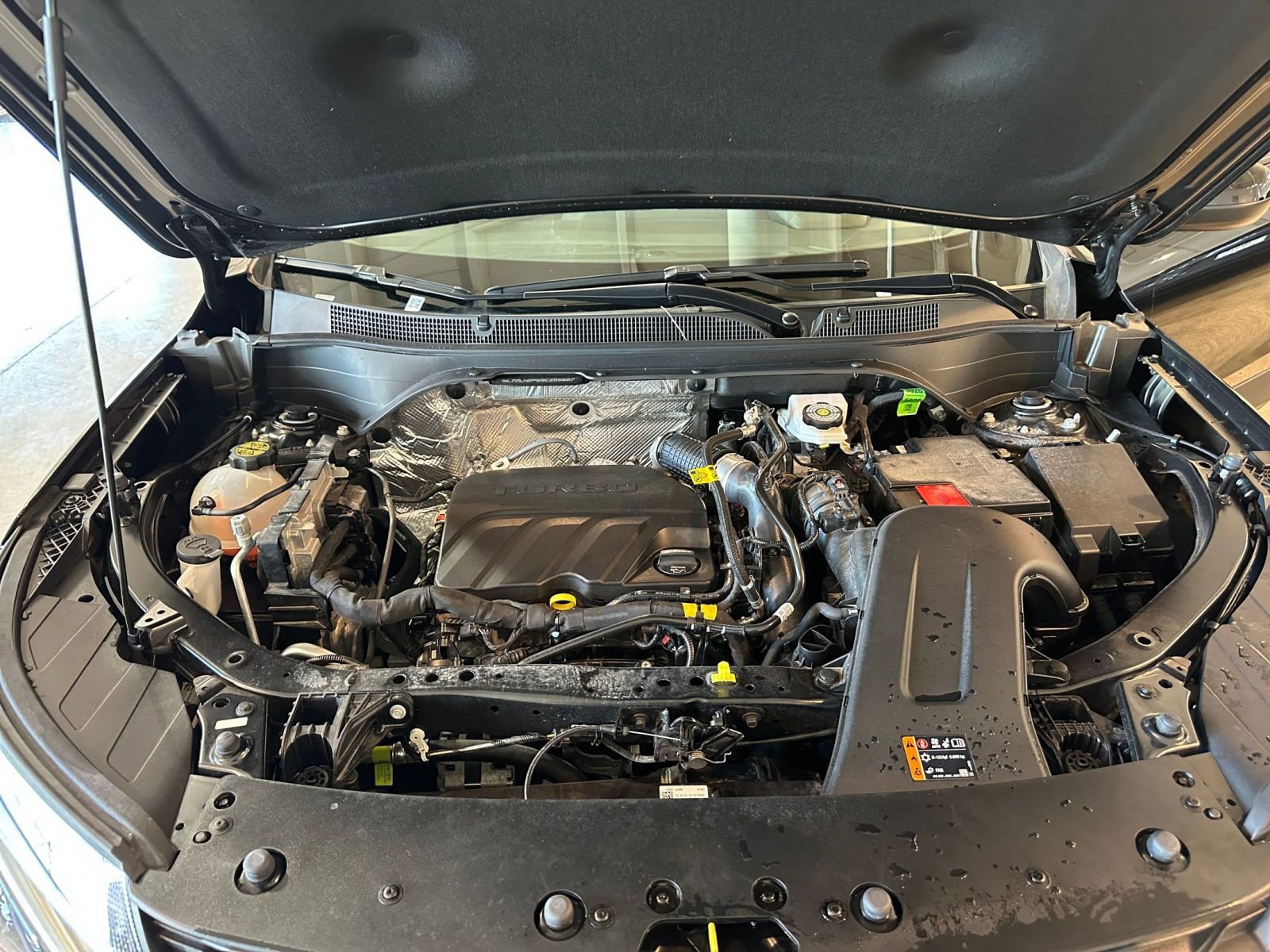 Used 2025 Chevrolet Trax LT w/ LT Convenience Package image 31