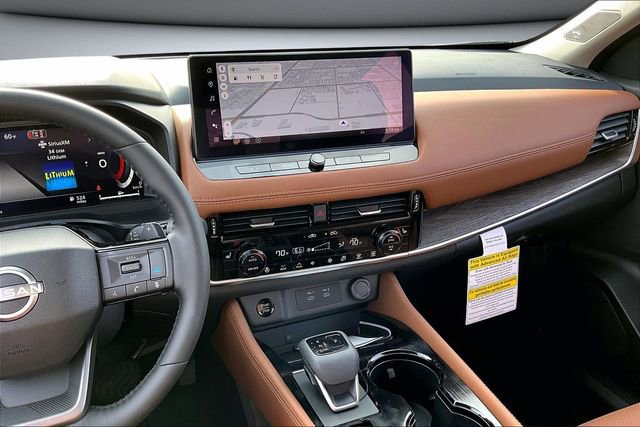 New 2026 Nissan Rogue Platinum image 6