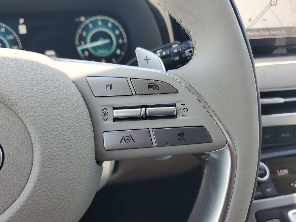 Used 2023 Hyundai Palisade Calligraphy FWD image 22