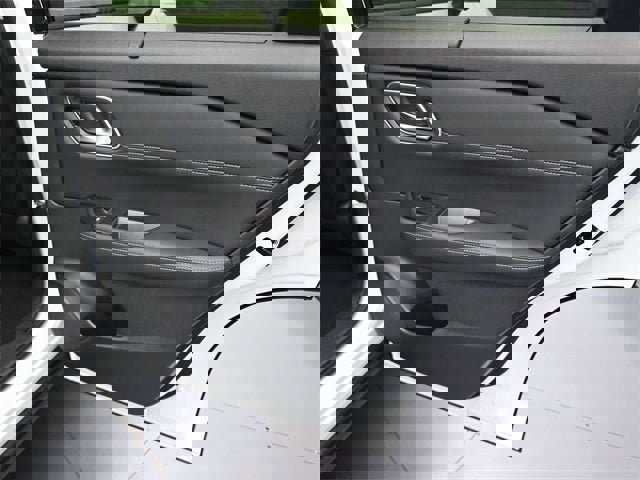 New 2026 Nissan Rogue Platinum image 37