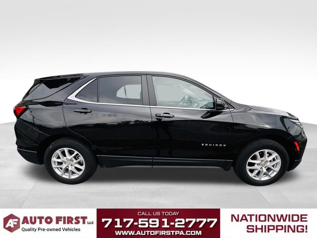 Used 2023 Chevrolet Equinox LT image 2
