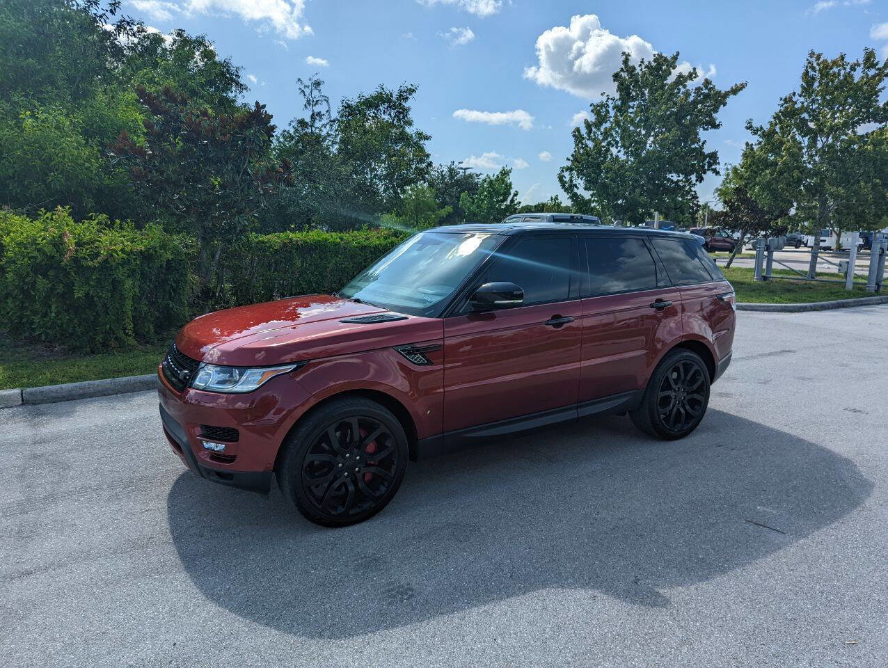 Used 2015 Land Rover Range Rover Sport Supercharged image 2