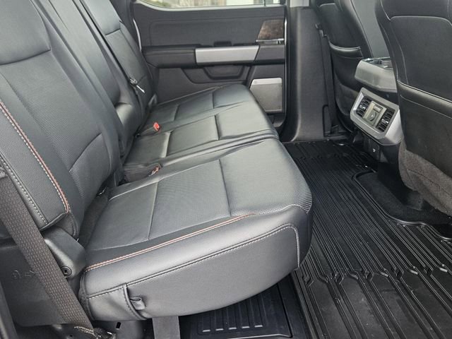 Certified 2023 Ford F450 Lariat w/ Lariat Ultimate Package image 18