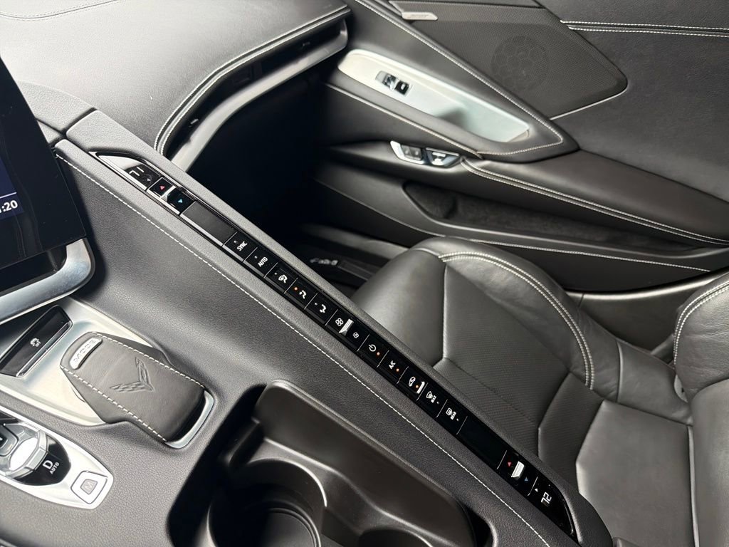 Used 2023 Chevrolet Corvette Stingray Coupe image 19