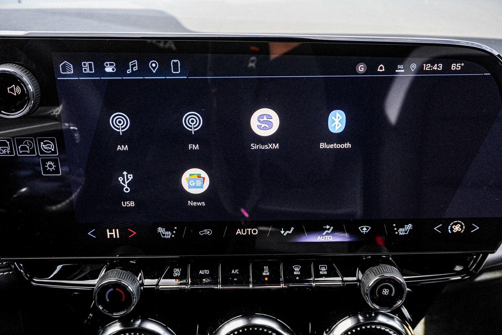 New 2026 Chevrolet Blazer EV LT FWD image 33