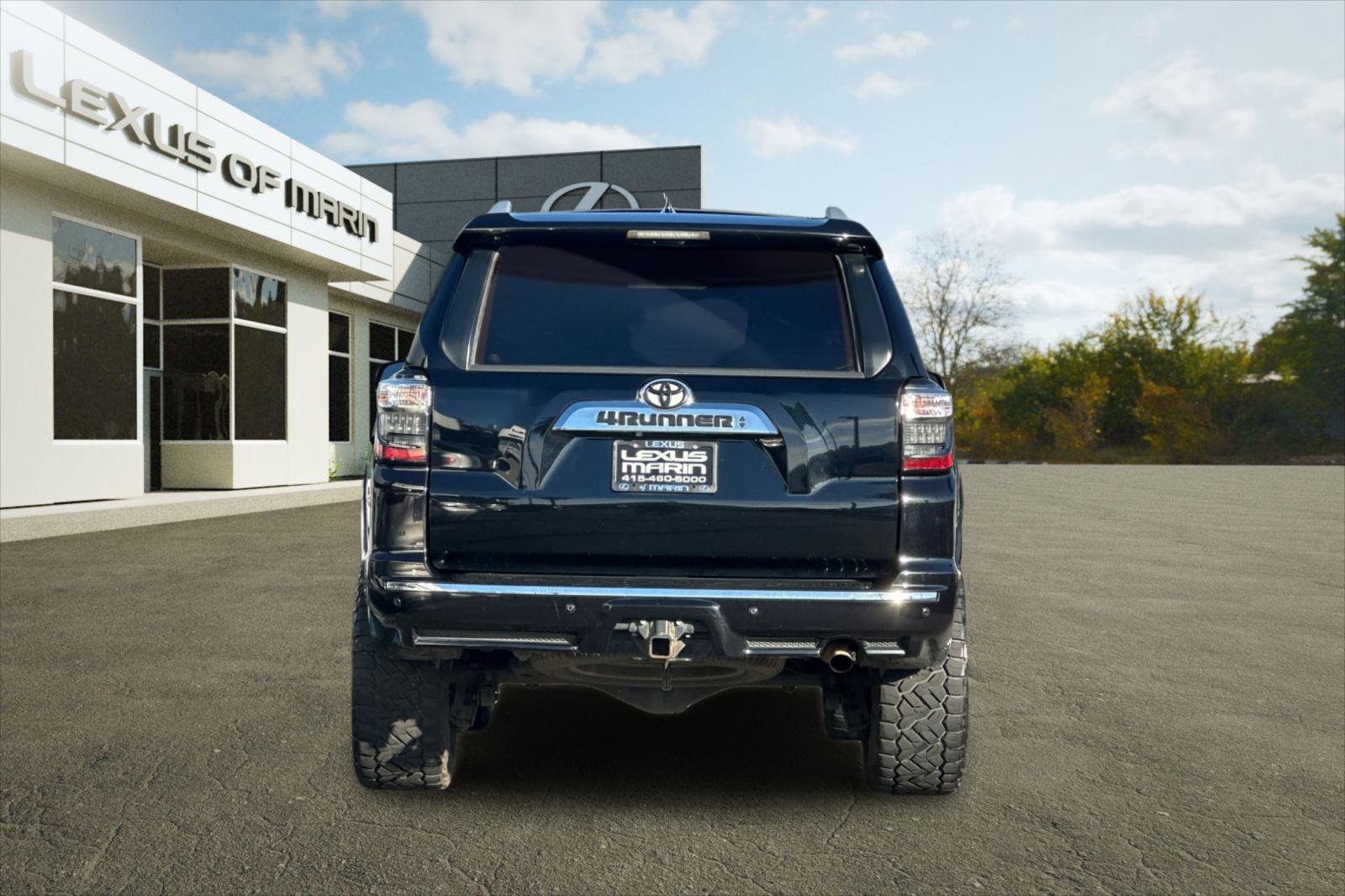 Used 2016 Toyota 4Runner Limited image 9