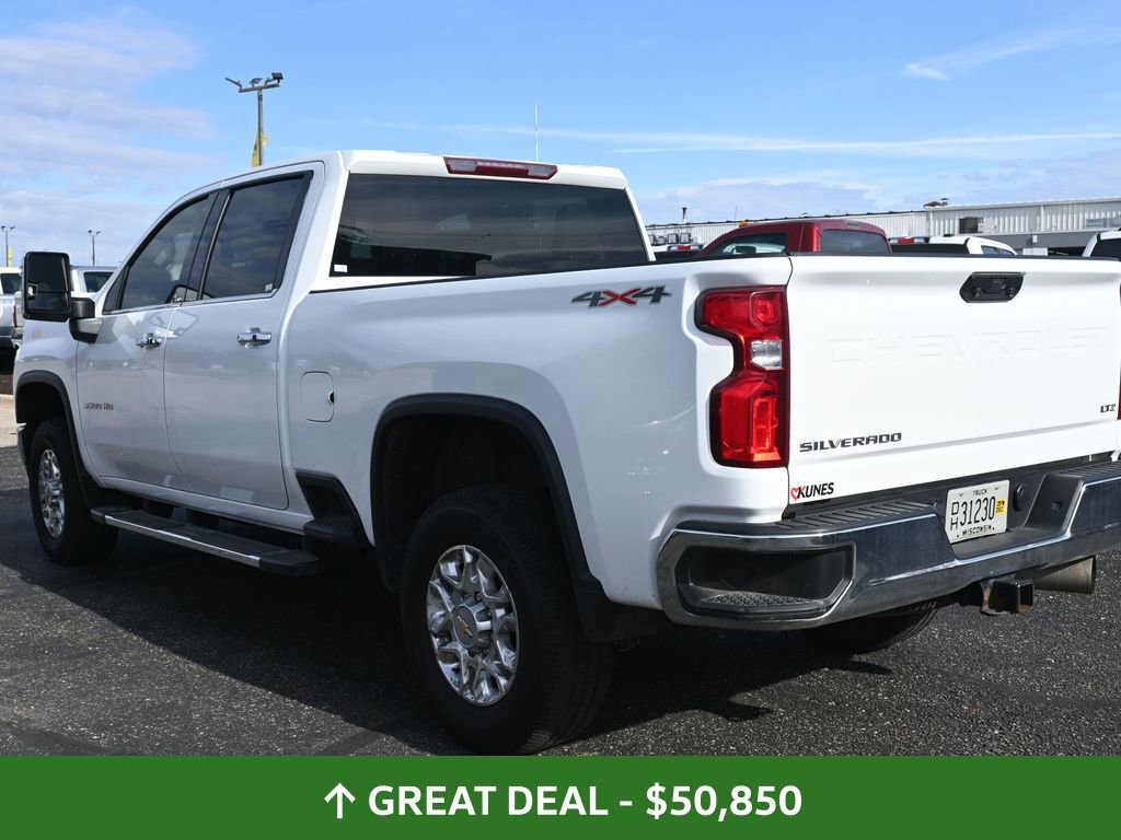 Used 2023 Chevrolet Silverado 3500 LTZ AWD/4WD image 12