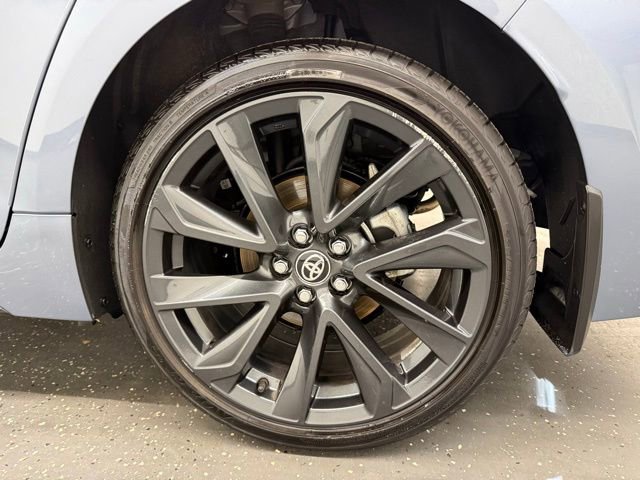 Used 2025 Toyota Corolla SE AWD/4WD image 20