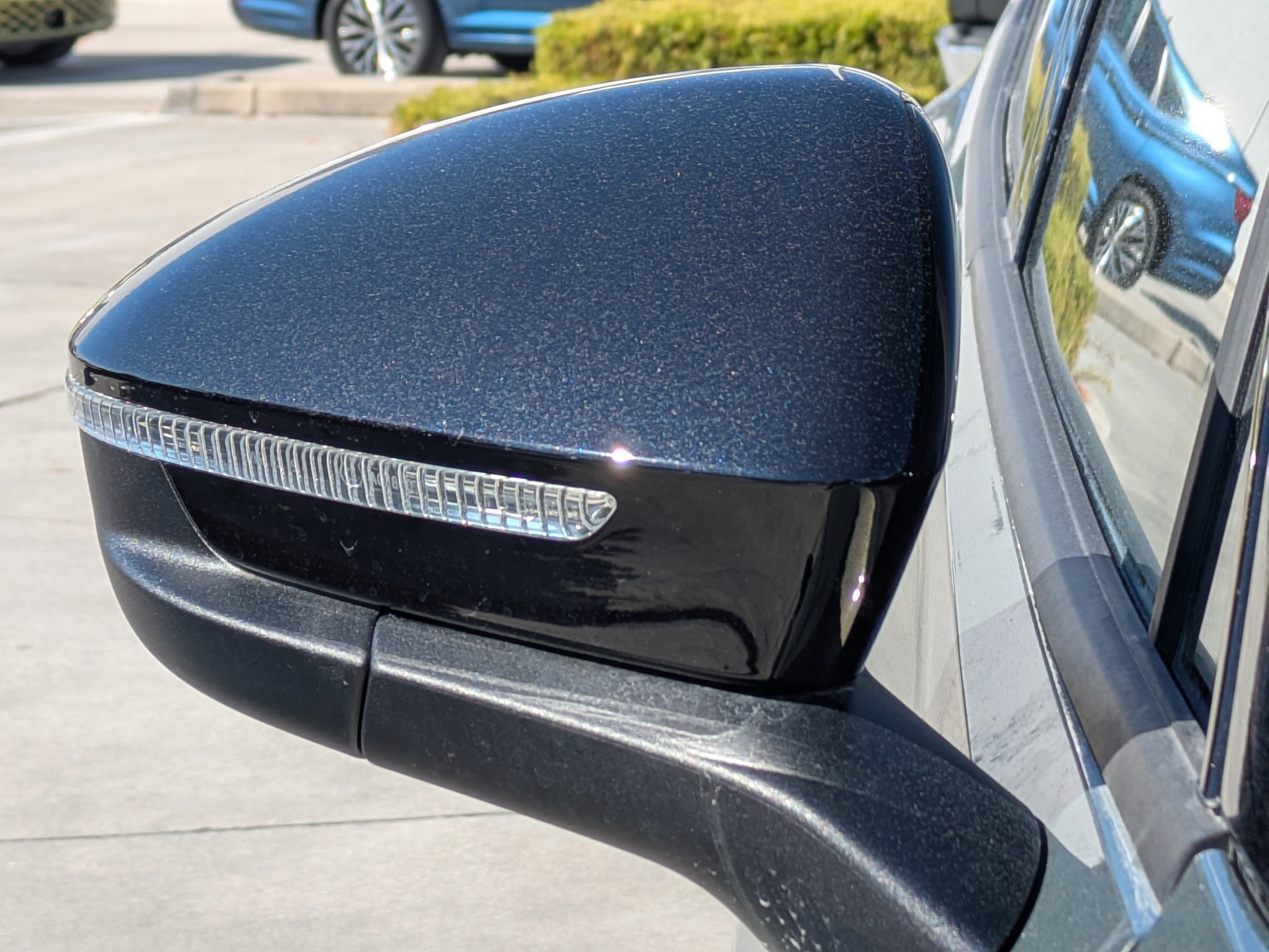 New 2026 Volkswagen Tiguan SE R-Line image 12