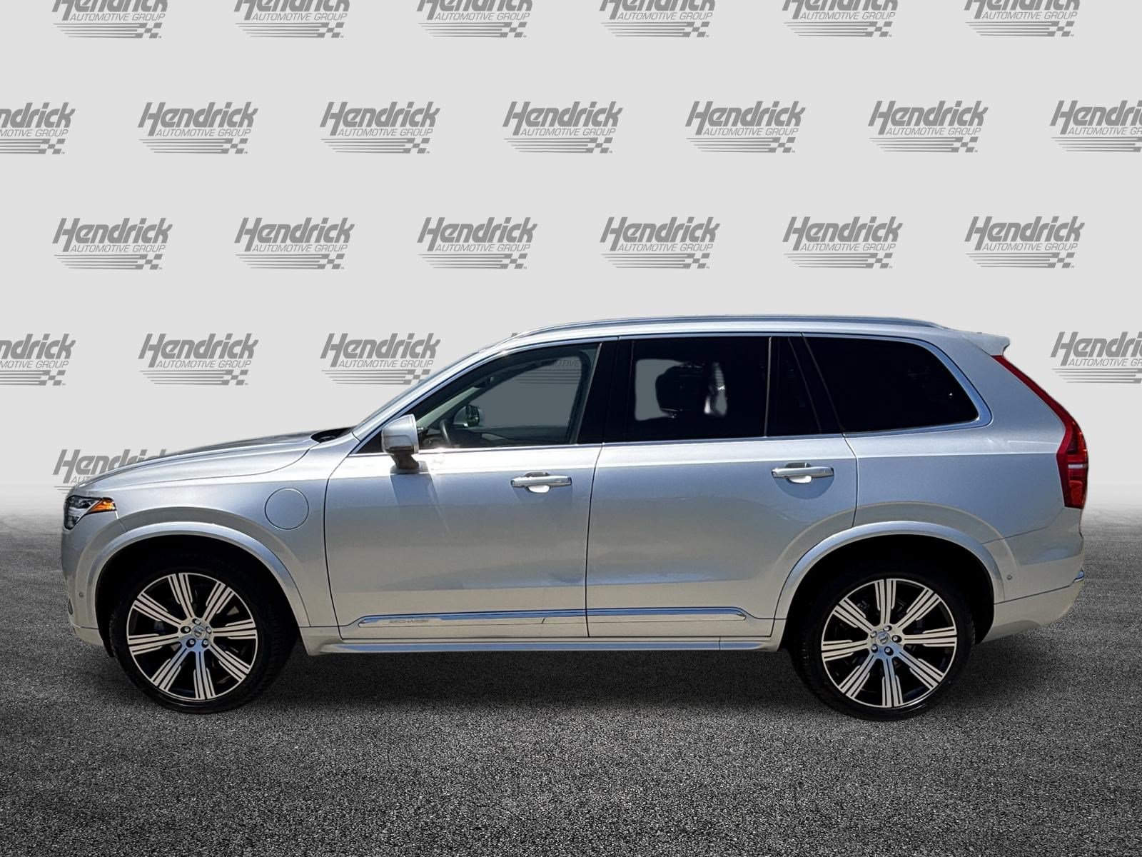 Used 2022 Volvo XC90 T8 Inscription w/ Advanced Package AWD/4WD image 7