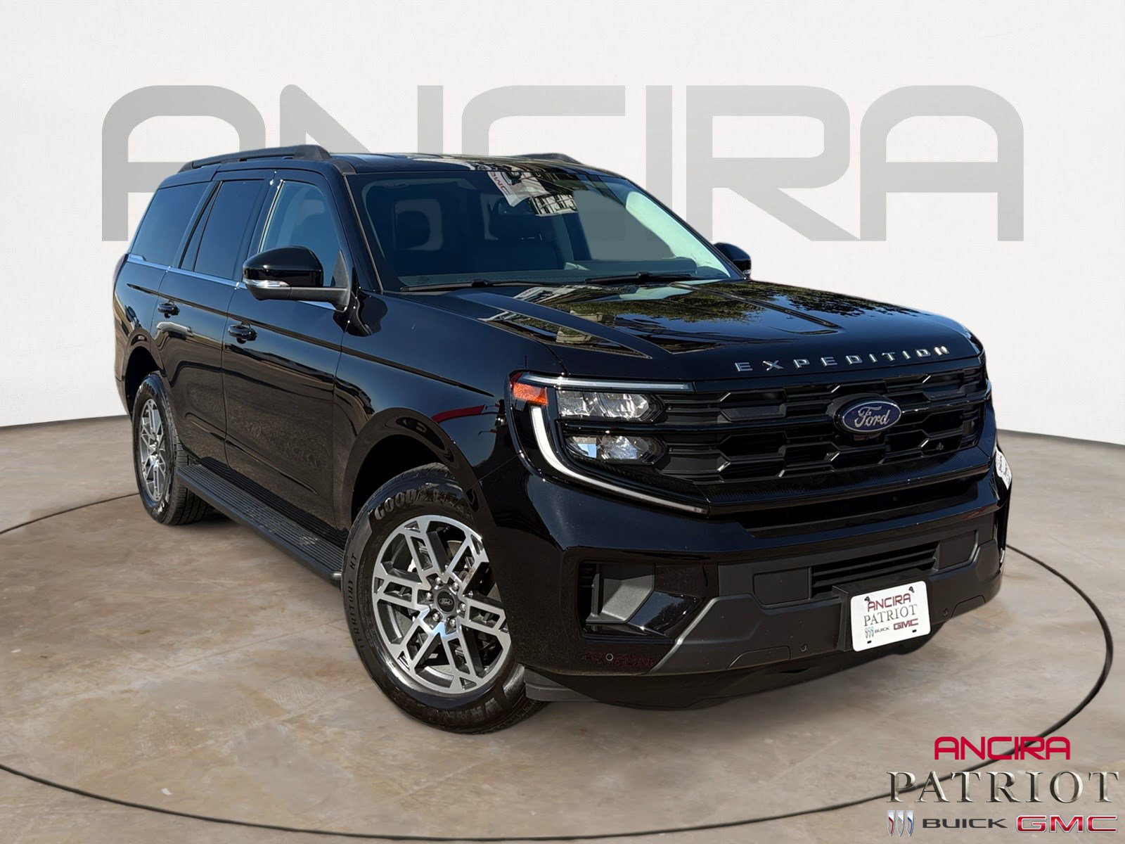 Used 2026 Ford Expedition Active