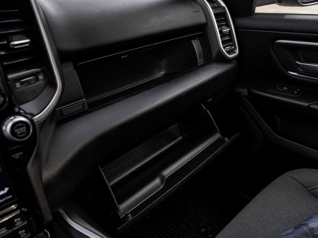 Used 2021 RAM 1500 Big Horn image 19