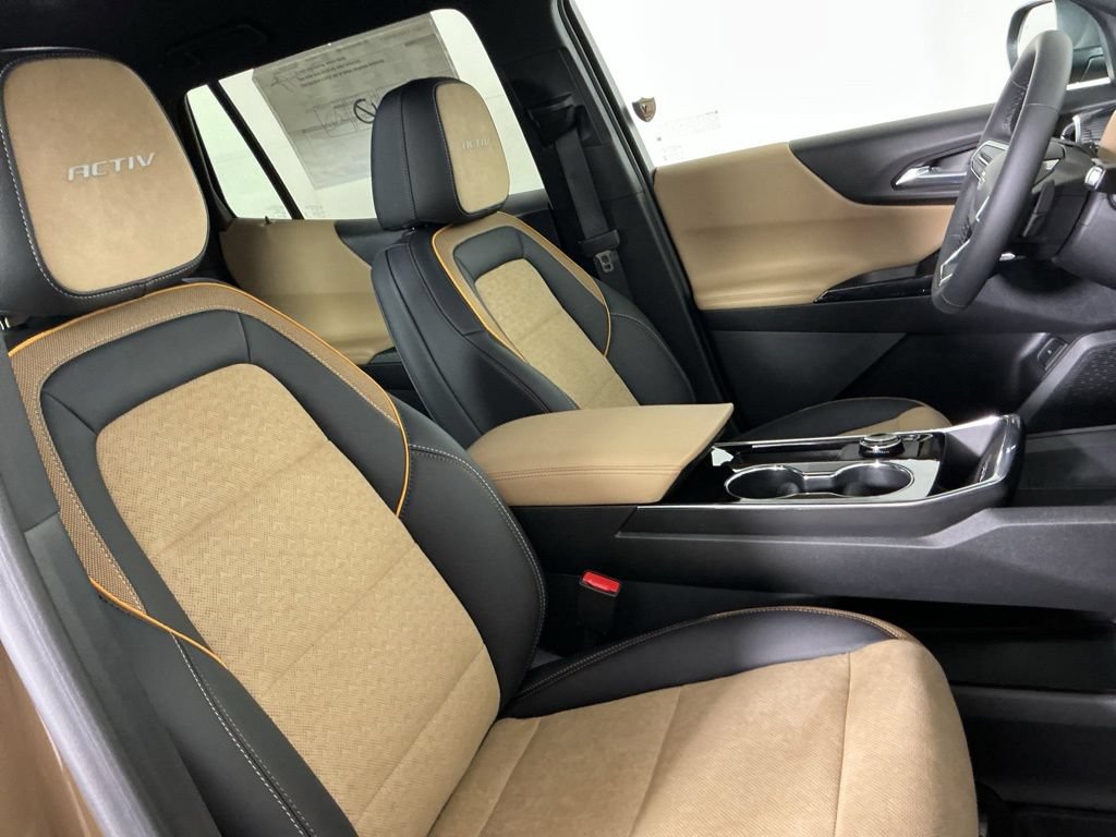 New 2027 Chevrolet Equinox ACTIV w/ Safety and Technology Package AWD/4WD image 13