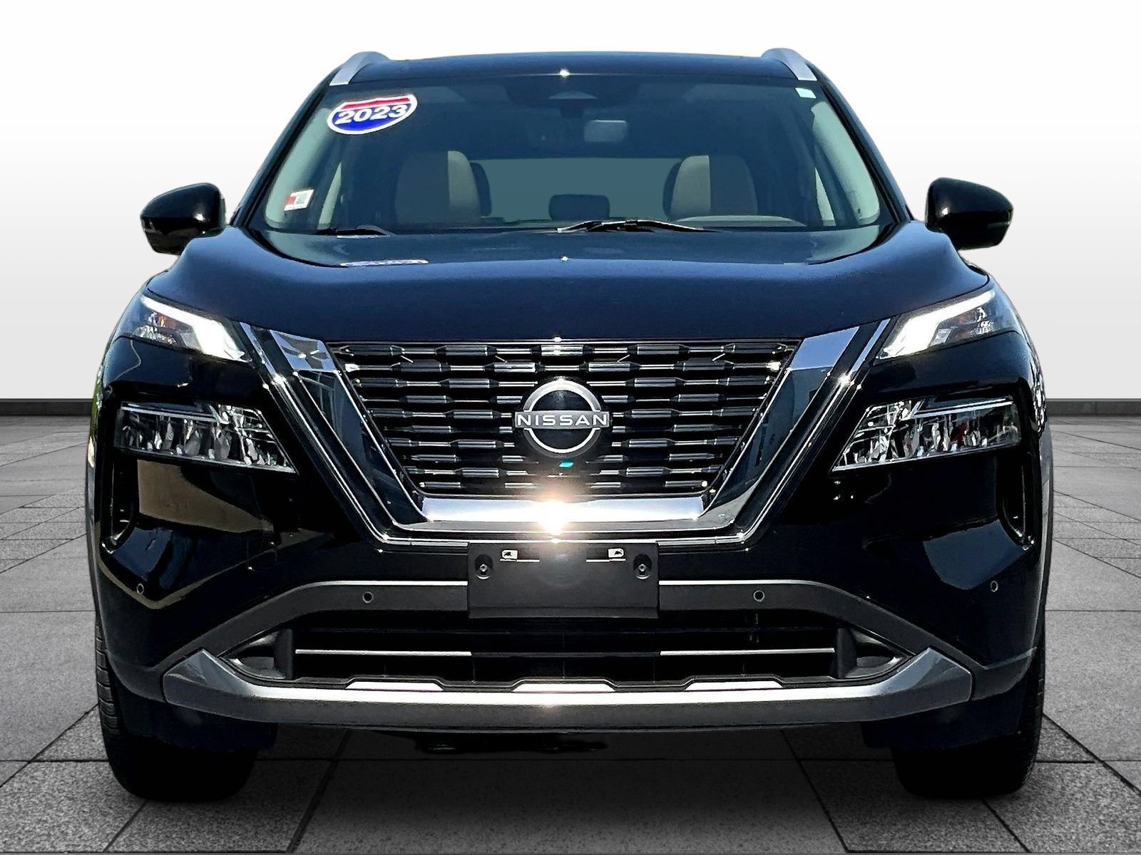 Certified 2023 Nissan Rogue SL w/ SL Premium Package AWD/4WD image 2