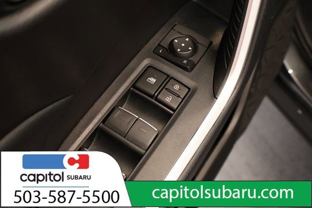Used 2025 Toyota RAV4 XLE AWD/4WD image 11