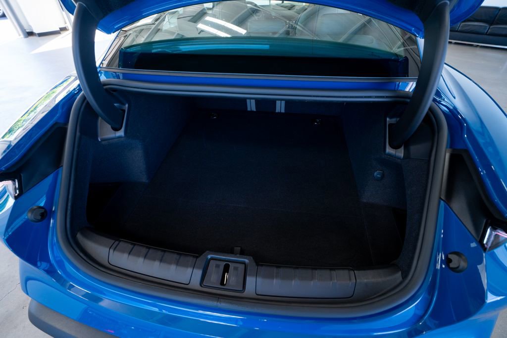 Used 2024 Porsche Taycan image 50