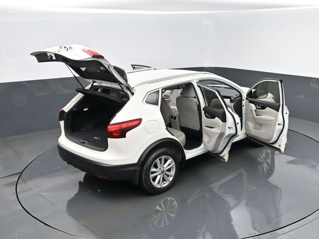 Used 2019 Nissan Rogue Sport SV w/ Technology Package AWD/4WD image 26