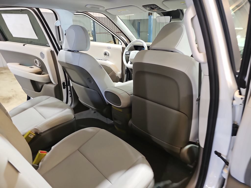 New 2026 Hyundai Palisade SEL Premium FWD image 11