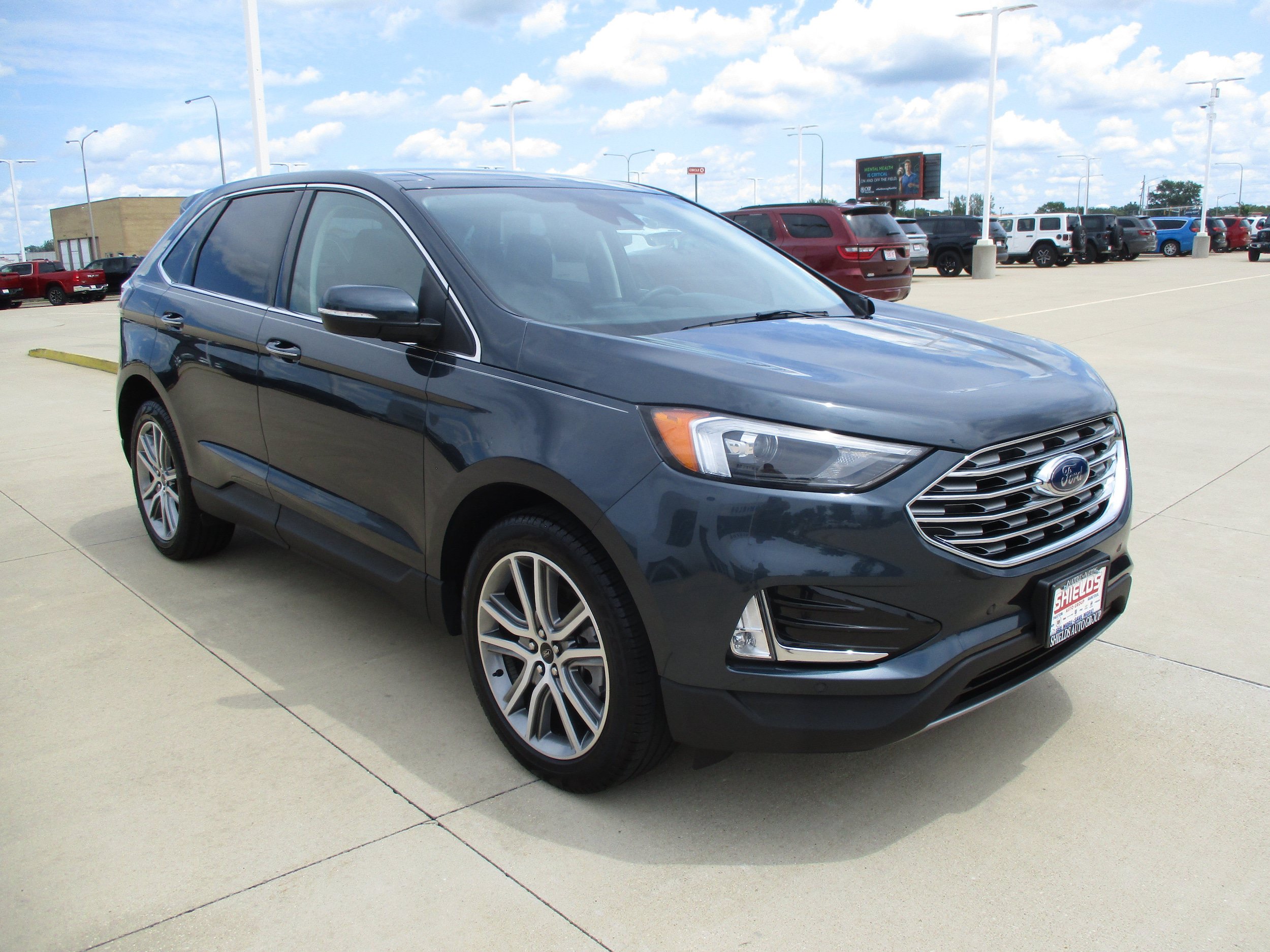 Used 2024 Ford Edge Titanium AWD/4WD image 9
