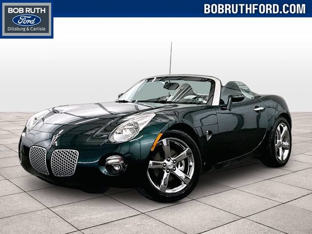 Used 2007 Pontiac Solstice Convertible w/ Premium Package RWD image 1