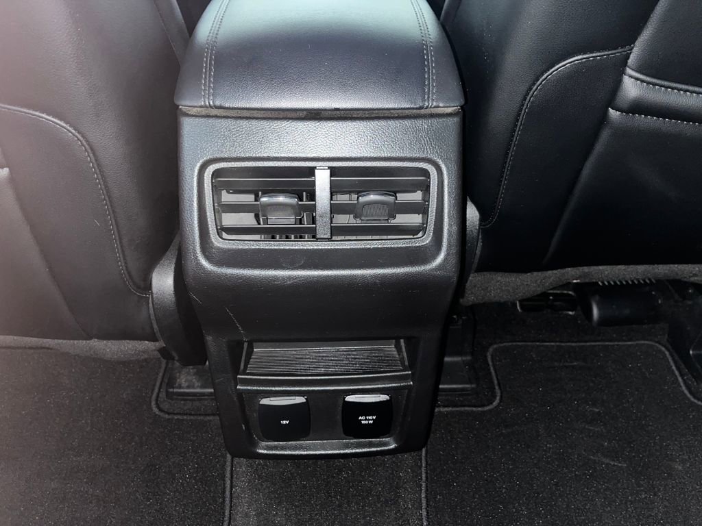 Used 2019 Ford Edge SEL w/ Equipment Group 201A image 30