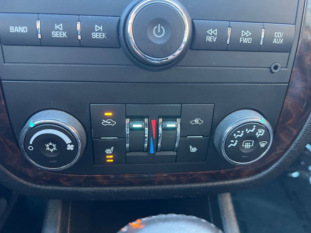 Used 2013 Chevrolet Impala LTZ image 19