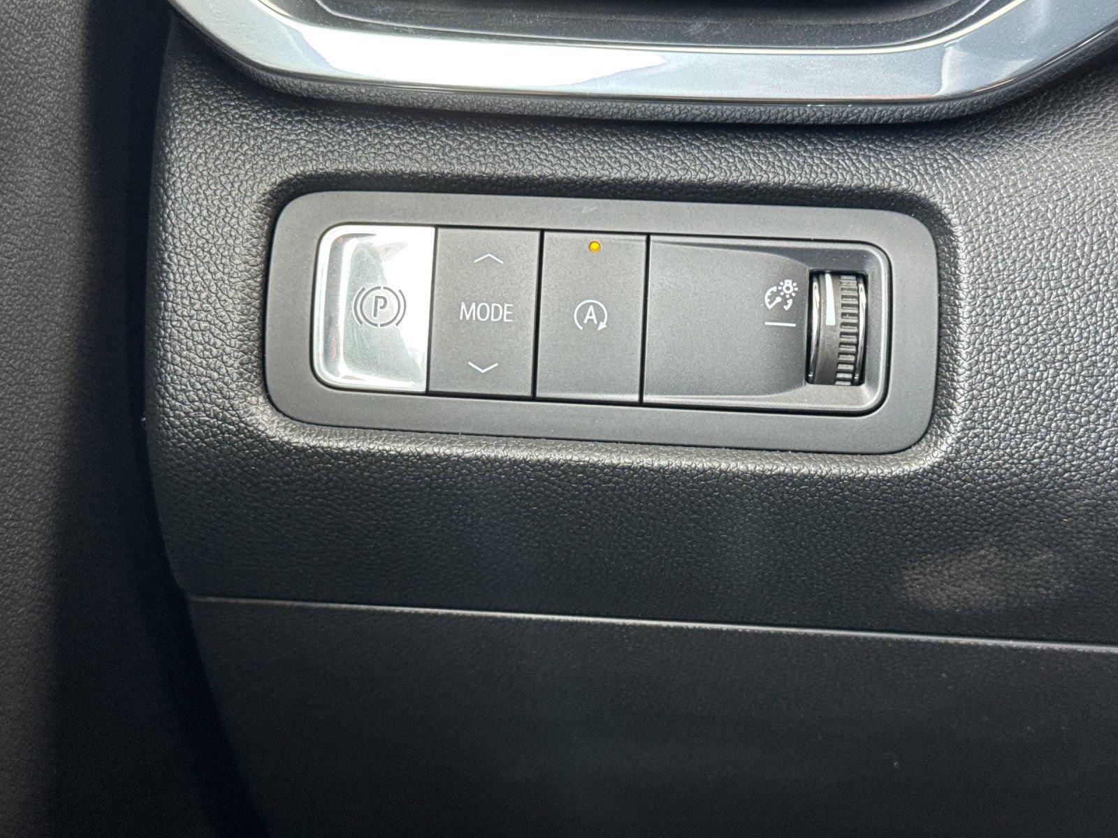 New 2026 GMC Acadia Elevation w/ LPO, Floor Liner Package image 32