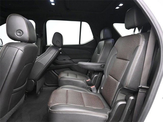 Used 2023 Chevrolet Traverse High Country image 11
