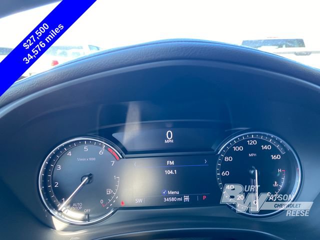 Used 2022 Cadillac XT4 Premium Luxury w/ Enhanced Visibility Package AWD/4WD image 25