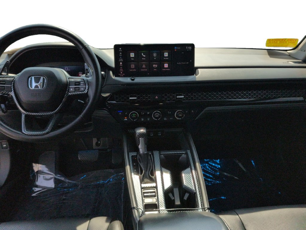 Used 2024 Honda Accord Touring image 11