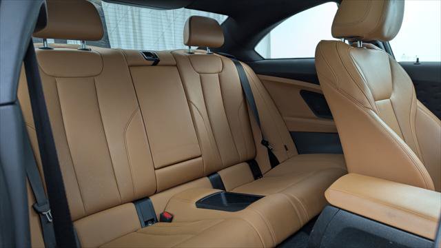 Used 2022 BMW 230i Coupe w/ Convenience Package RWD image 18