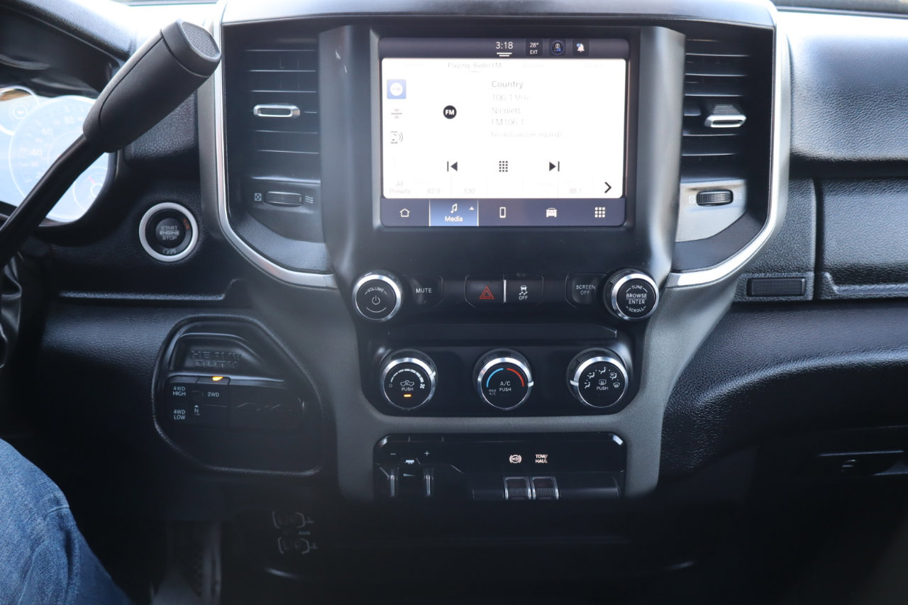 Used 2024 RAM 3500 Big Horn image 15